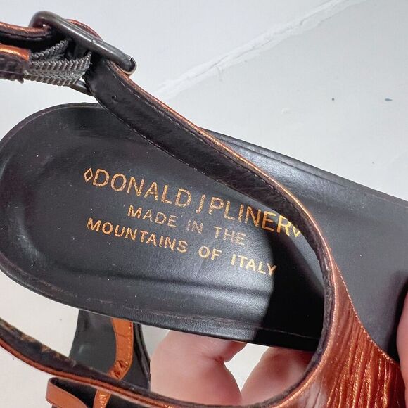 Donald J. Pliner Viana Copper Leather Kitten Heels Heeled Sandals y2k Size 8 - Picture 3 of 7